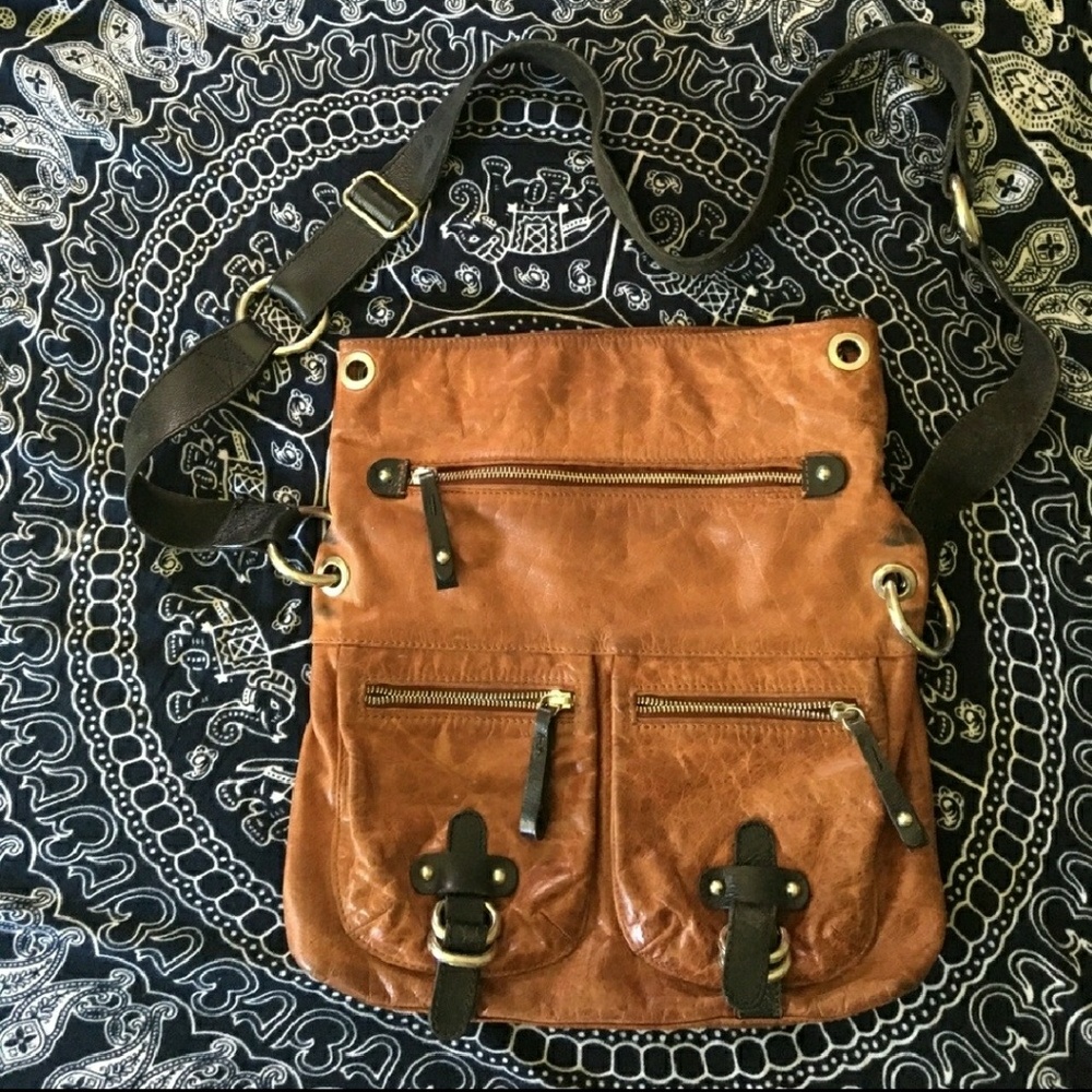 Leather messenger bag